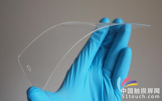 British scientists have invented a flexible touch screen using silver and graphene as raw materials